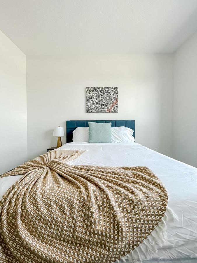 Sleepover 1Bd 1Ba Des Moines Apartments Exteriör bild