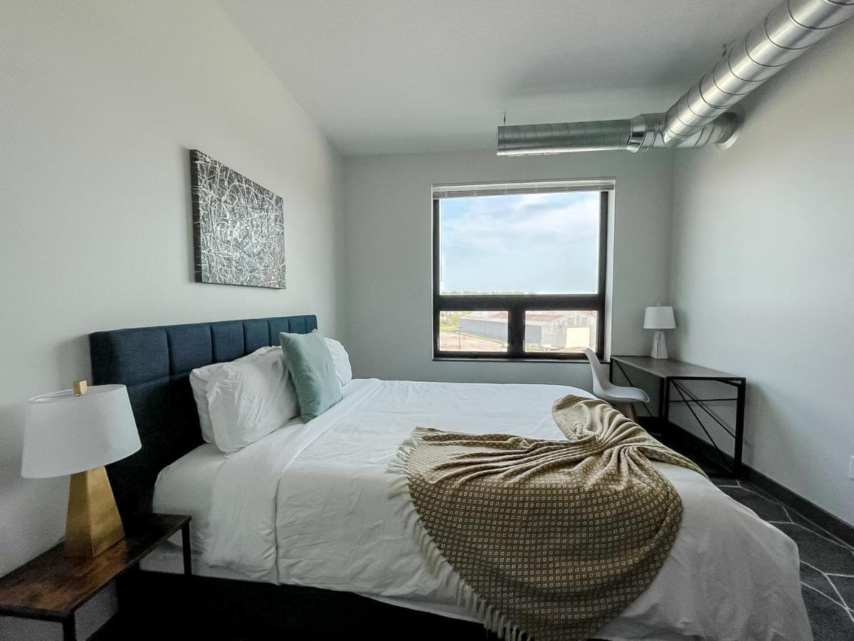 Sleepover 1Bd 1Ba Des Moines Apartments Exteriör bild