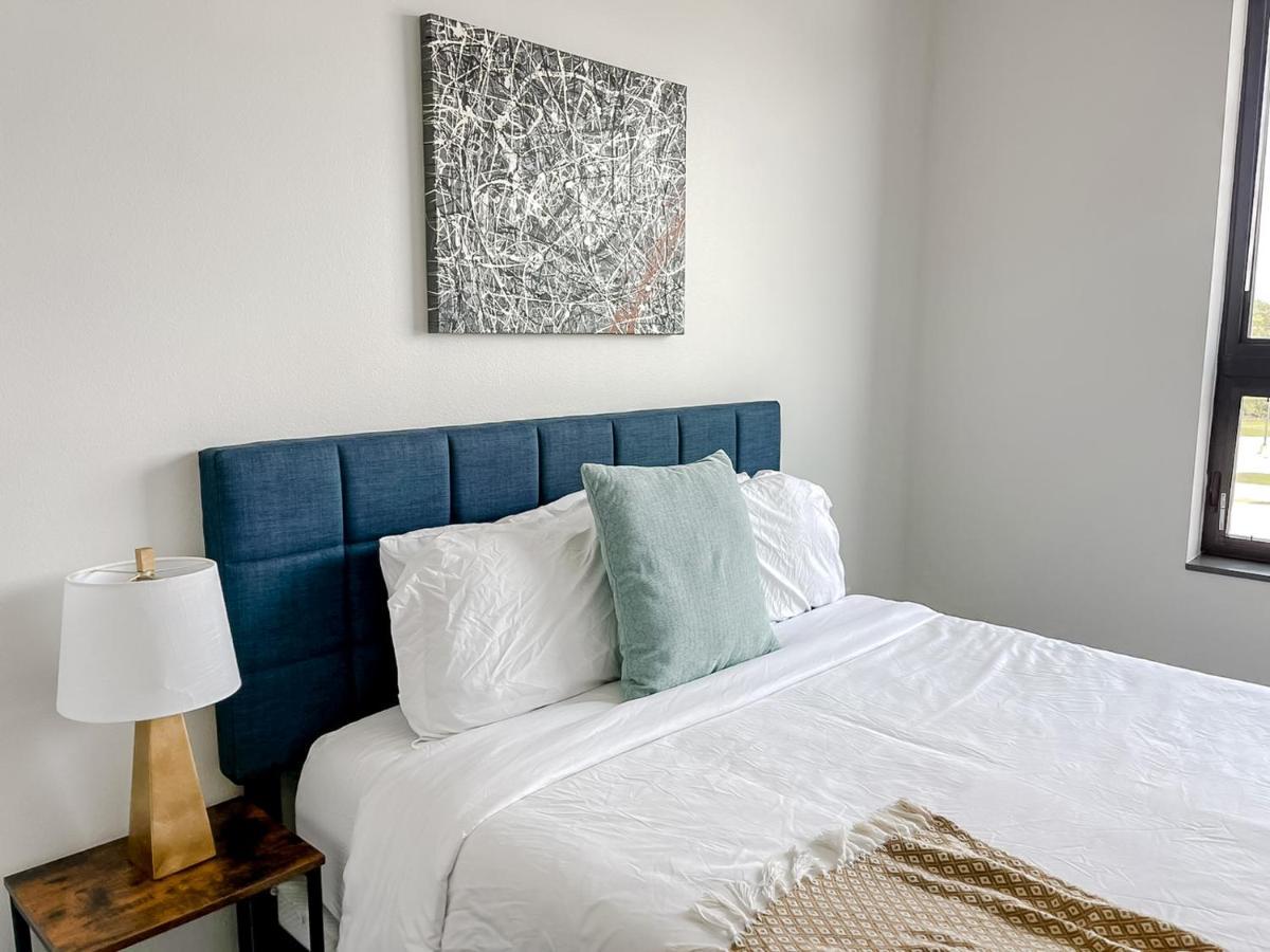 Sleepover 1Bd 1Ba Des Moines Apartments Exteriör bild