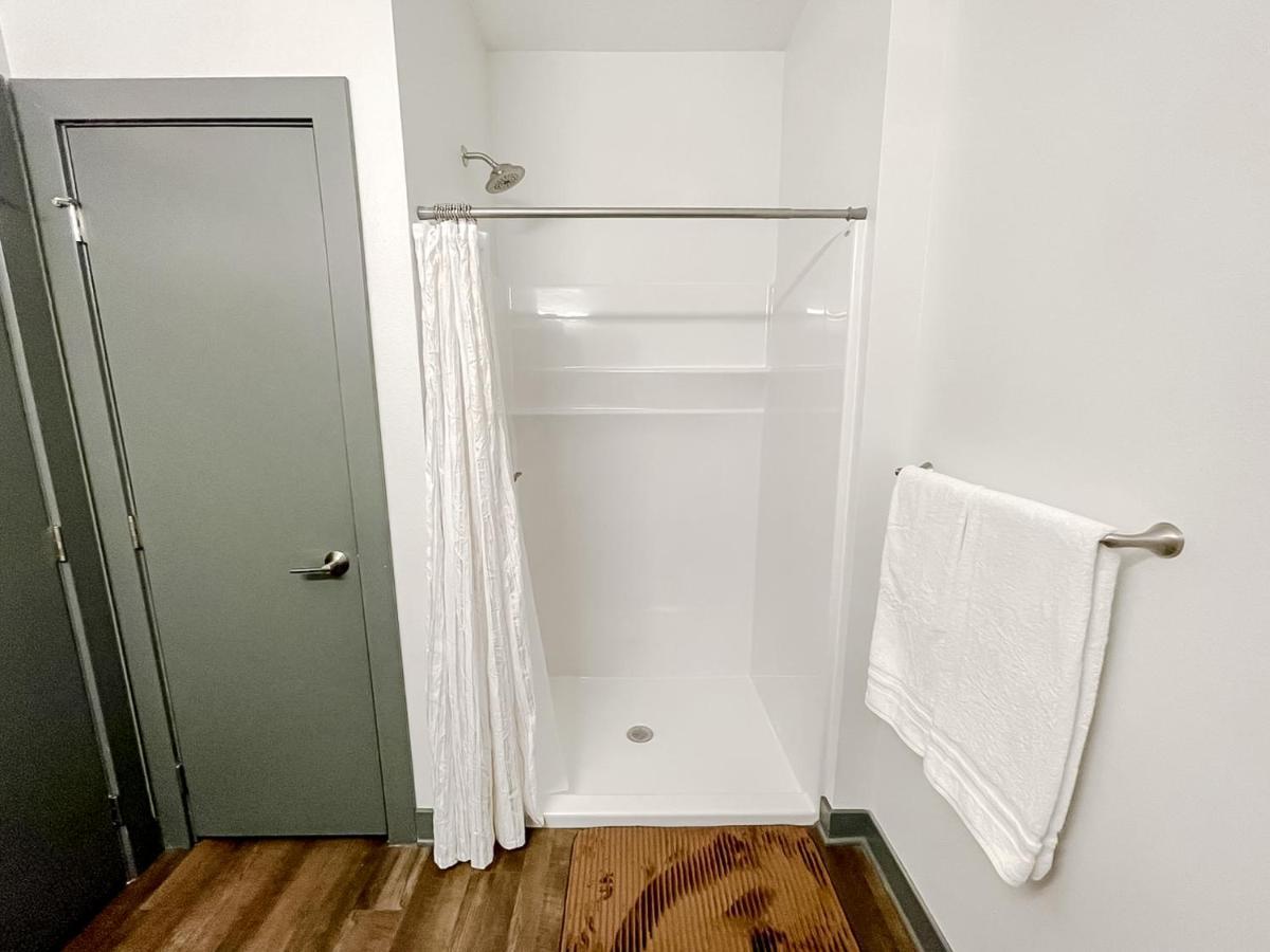 Sleepover 1Bd 1Ba Des Moines Apartments Exteriör bild