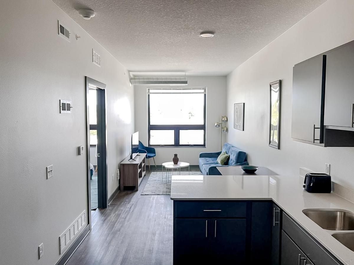 Sleepover 1Bd 1Ba Des Moines Apartments Exteriör bild